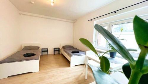 have-a-nice-Stay - Schwarzenbek - Monteursunterkunft - Einzelbetten - gute Anbindung - Bettwäsche - Photo 3