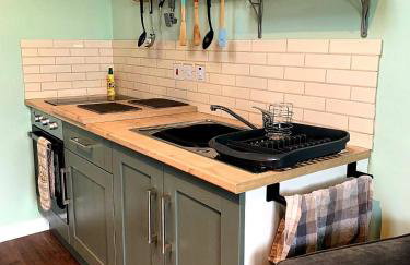 Y Caban-The Cabin-2 Guests-Private Parking-Fast WIFI - Foto 6