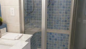 Riverside Home Near Beaches, Pier, downtown - Photo 5