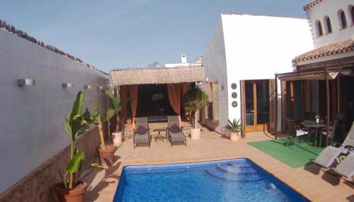 Casa Calida - Foto 3