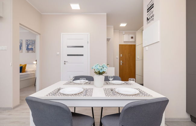 Apartment With Garden by Renters - Photo 35