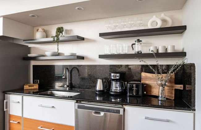 Vistamar Private Waterfront Home Pool - Photo 37