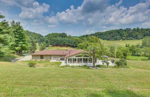 Spacious Ohio Family Home on 5-Acre Property! - Foto 2