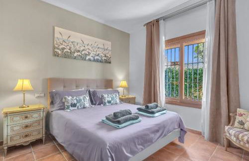 Villa Magnolia by Finest Rentals - Photo 34