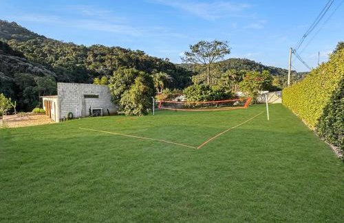 Sítio com Churrasqueira, Piscina, Lago e Natureza - Foto 58