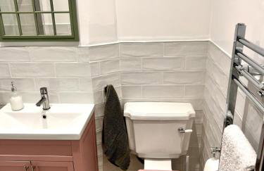 The Kent Cottage - luxury house with hot tub - Foto 39