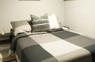 Cozy 2 Bedroom In A Lovely Forest Hills Neighborhood - Foto 13