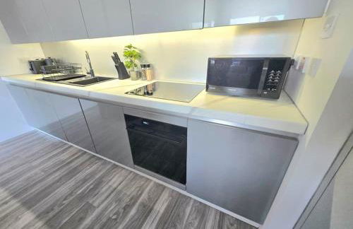 Modern Duplex Penthouse Panoramic Views & Parking - Foto 16