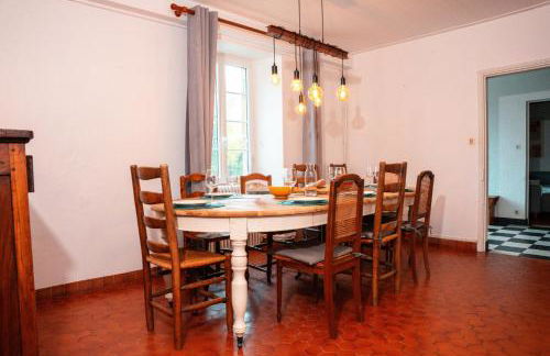 Villa 'Le Roc' pour 10, jardin et piscine - Foto 4