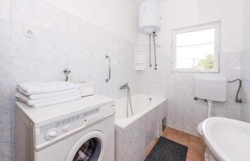 Three-Bedroom Holiday Home In Unesic - Foto 21