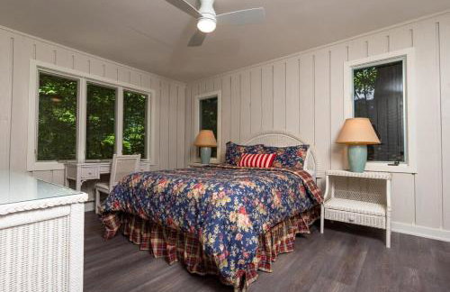 Beach View Cottage - On the Lake - Foto 26