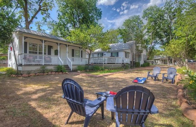 Awesome Haus With Gameroom, 4blks to Center of Town! - Foto 55
