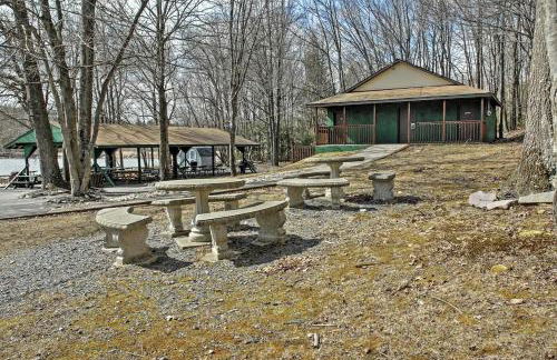 Secluded Retreat near Ski Resorts, Hot Tub, BBQ - Foto 73