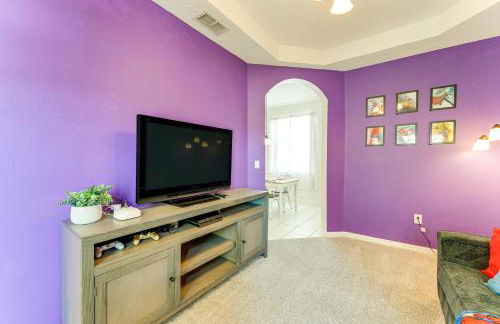 Walk to Tower Lake Family Home in Gated Community - Foto 10