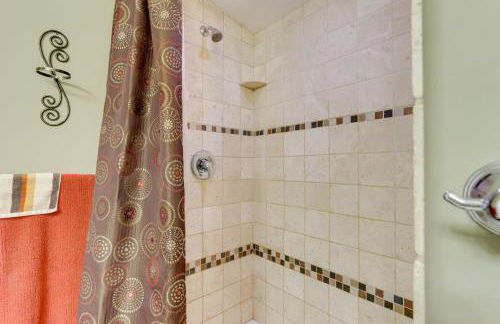 Waterfront Lake of the Ozarks Home with Private Dock - Foto 16