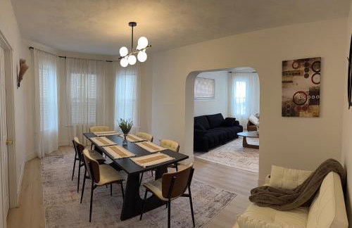 Modern 2BR Getaway Near Revere Beach - Foto 17