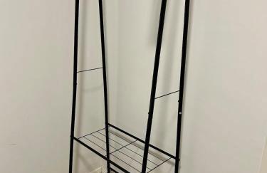 Base is a lovely place to unwind after a long day - Foto 8