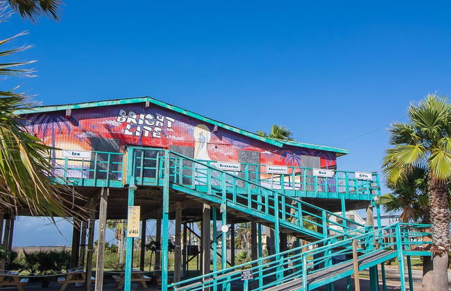 Gulf Adventures and Beachfront Relaxation Awaits - Foto 47