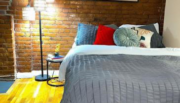 Beauty in the Heart of the Village - Foto 4