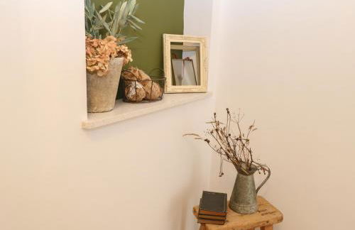 The Lodge - Photo 15