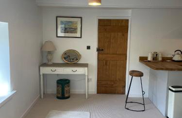 Gardeners Cottage - Foto 9