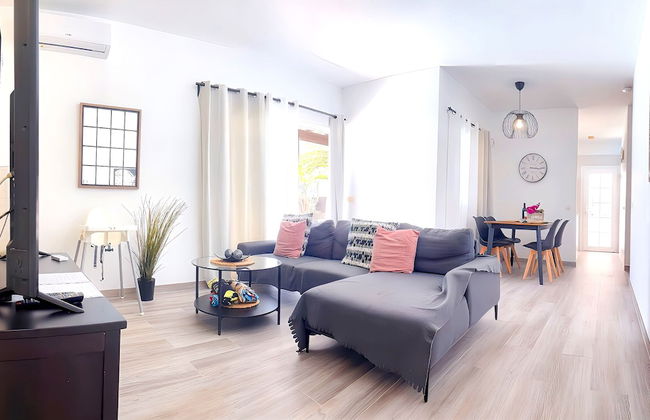 Villa Descansa With Private Pool, Air-conditioning, Sea View, Smart-tv & Wifi - Foto 9