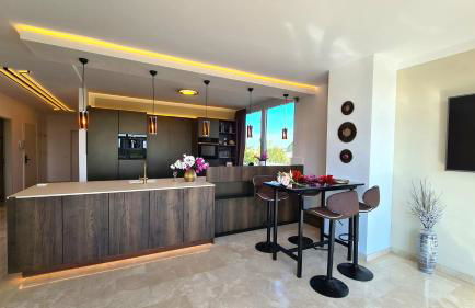 Deluxe Appartment mit Marmorböden und Gold-Design El Dorado - Foto 2