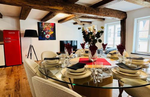 AyCatcherHomes - Luna Boutique Duplex Apt 3BR 2BA 7G Old Town Marburg - Foto 1