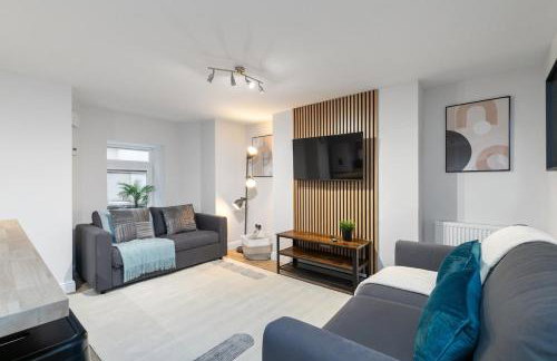 Luxury Lower-Level One Bed Apt - Foto 1