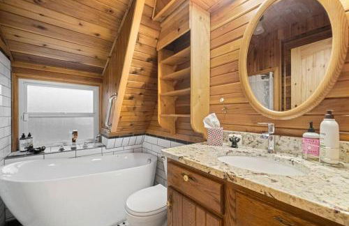 5 Acres! Modern Cabin w/ Pikes Peak View - Foto 2