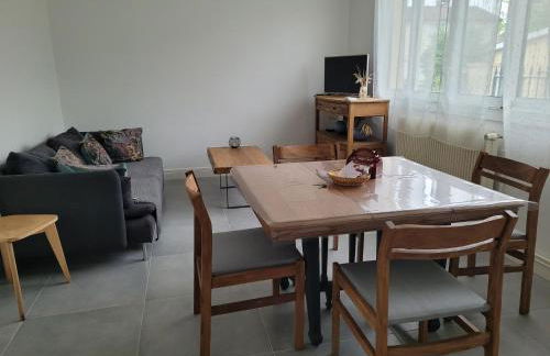 Maison Cenon indépendante avec jardin et parking - Foto 9