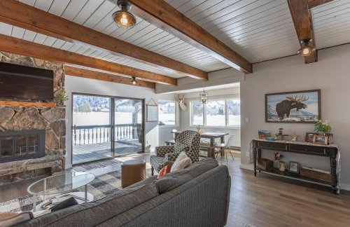 Cedar Creek Chalet - Snowmobilers Dream - Hot tub - Foto 2