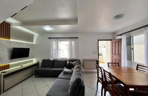 Casa ampla e confortável em Balneário Camboriú - Foto 37