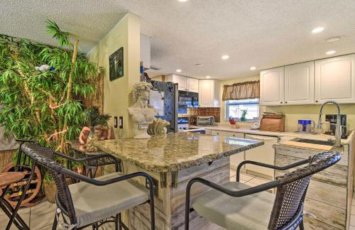 Unique Nokomis Home about 2 Mi to Beach Access! - Foto 11