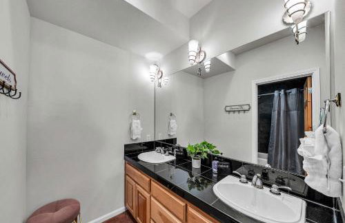 2BDR Condo - Three Minutes to Olympic Valley! - Foto 21