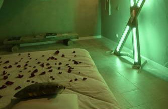 Superbe appartement loveroom avec balnéo Dolce notte - Foto 16