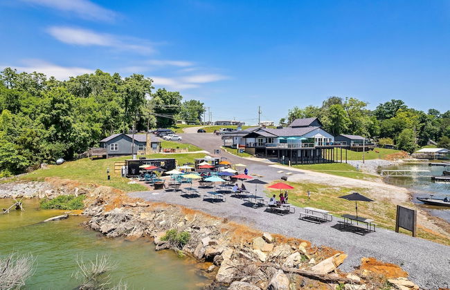 The Lodge at Lakeside - Photo 48