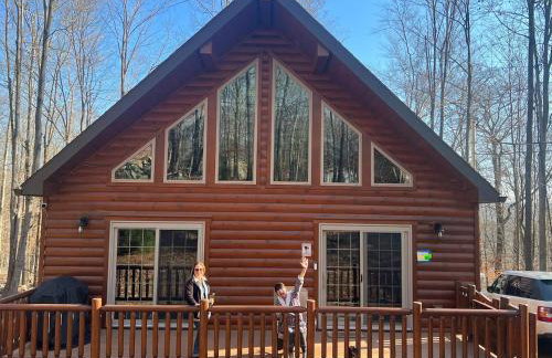 Luxury Cabin with Outdoor HotTub-NEW Construction - Foto 53