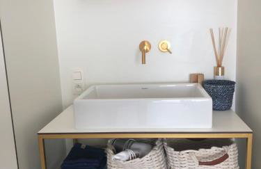 Villa Beline direct aan zee, verwarmd zwembad en sauna - Photo 23