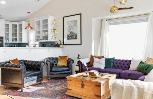 Bombastic Home - Steps to Beach - GameRm - Hot Tub - Pet Friendly - Foto 8