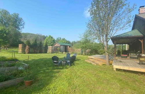 Rustic Cabin Wood Fireplace & Large Deck - Foto 18