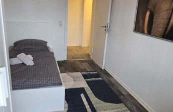 BEGE APARTMENTS WorkHaus - Photo 26