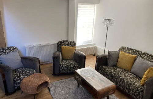 Kitchener Cottage Swanage very close to beach - Photo 12