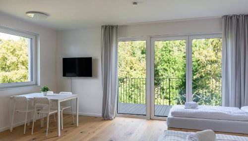 T&K Apartments - Bergisch Gladbach - 7 Comfortable Apartments - 20 min to Fair Messe Cologne - Foto 2, Garden view