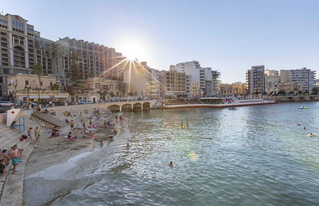 Sliema 2 Bedroom Apartment - Foto 29