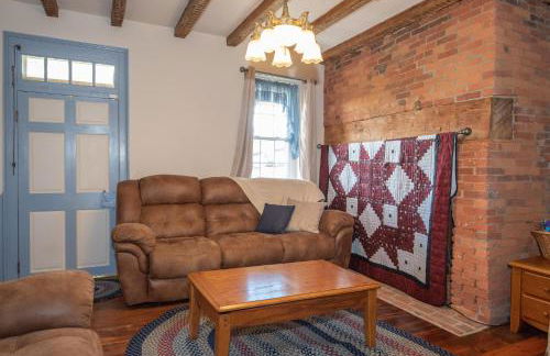 Cozy Cow Homestead with pool! - Foto 9