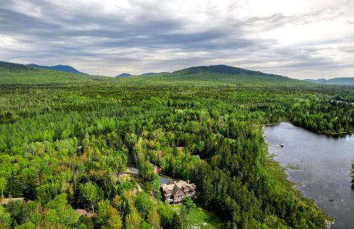 Secluded Cabin with Fireplace and Games in Lily Bay Township, Maine - Foto 11