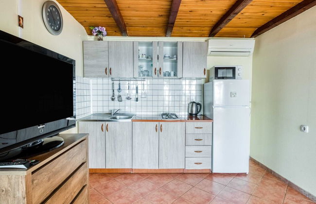 Exotic Holiday Home in Tribanj-Krušćica near Sea - Foto 11