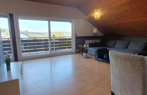 Wohnung mit Ausblick in Tauberbischofsheim - Foto 1