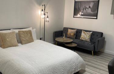 Crown's Court - Foto 1